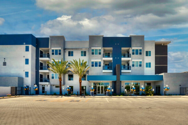 Building Photo - 7200 N 91st Ave