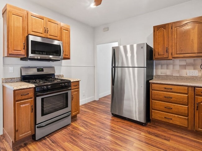 Building Photo - 40 Gold Star Rd