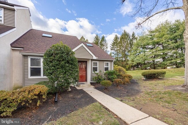 Building Photo - 1104 St Michaels Ct