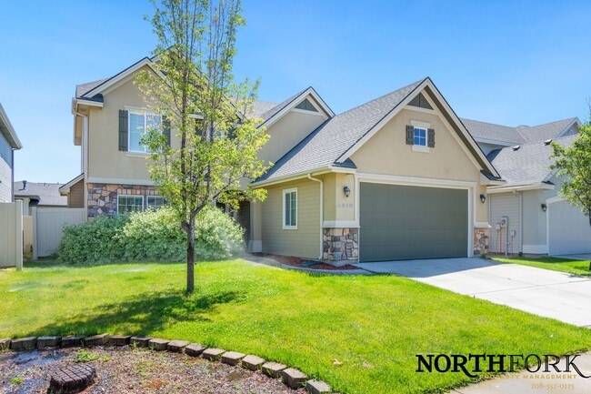 Building Photo - Stunning Meridian Home