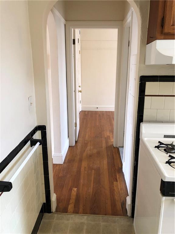 Building Photo - 185 Bluff Ave