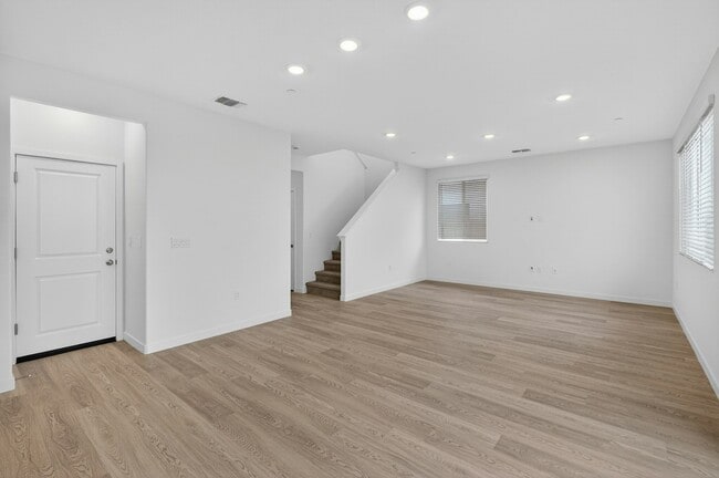 Building Photo - 5328 Allentown Wy