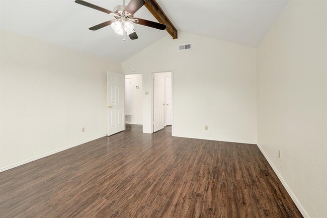 Building Photo - 6519 Hart Ln