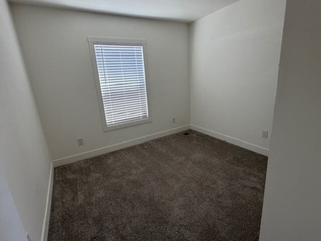 Building Photo - 2060 N Center St