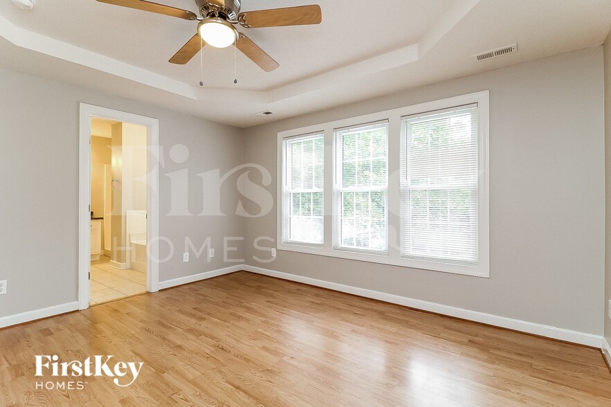 Building Photo - 245 B H Parrish Rd