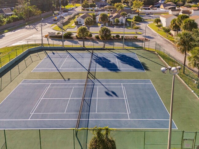 Building Photo - 782 Olympic Cir