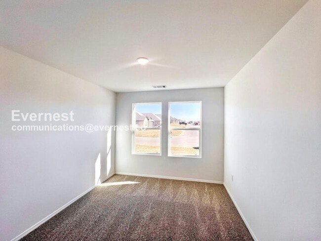 Building Photo - 1511 Ridgefield Cir