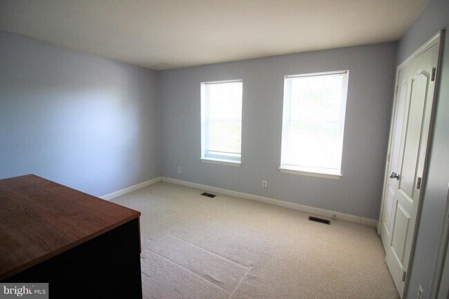 Building Photo - 14105 Yorkshire Woods Dr