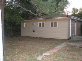 Building Photo - 4105 W 75th Ave