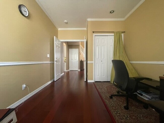 Building Photo - 5534 NW 164th Ave