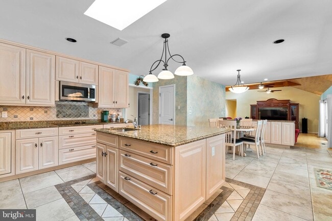 Building Photo - 4233 Buckskin Wood Dr