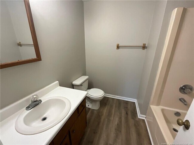 Building Photo - 929 Kennesaw Dr