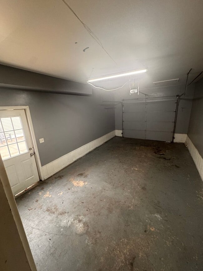 Building Photo - 23167 3rd St