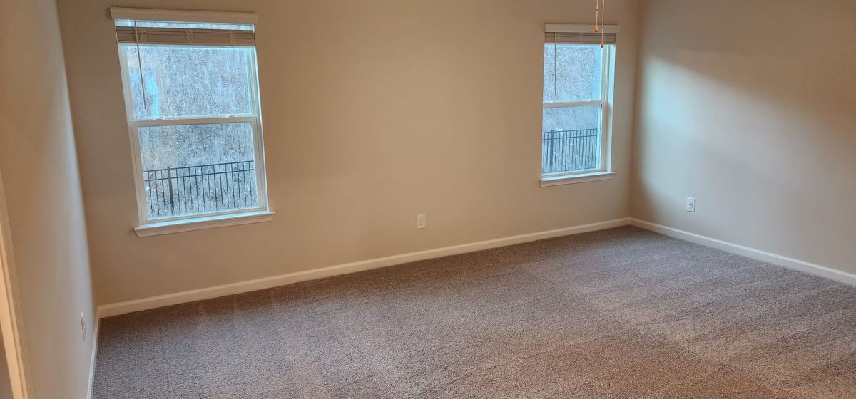 Building Photo - 112 Cedar Ln