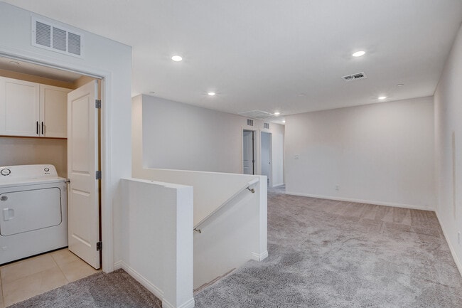 Building Photo - 8439 Vacarez Dr