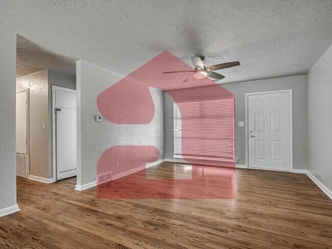 Building Photo - 10504 Ridgeview Dr