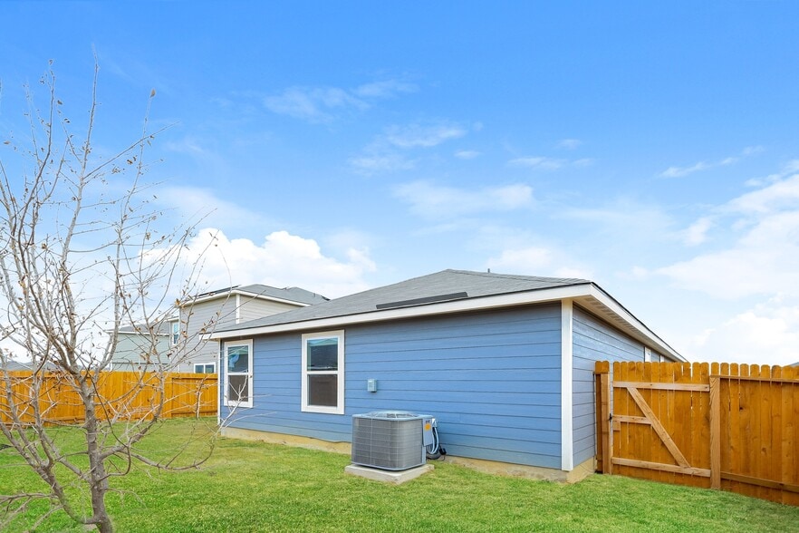 Building Photo - 7228 Jebson Pass