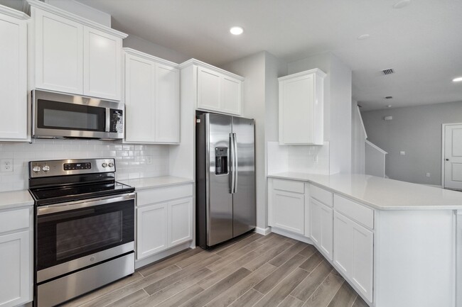 Building Photo - Beautiful Brand New 3/2.5 Townhome W/ 2 Ca...