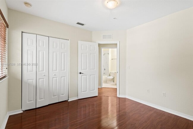 Building Photo - 12421 SW 50th Ct