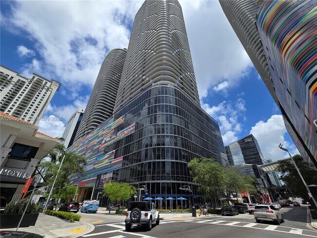 Building Photo - 55 SW 9th St