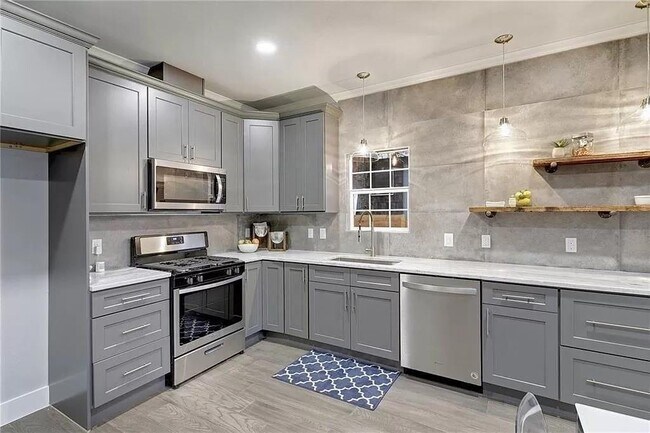 Building Photo - 1217 Eleanor St