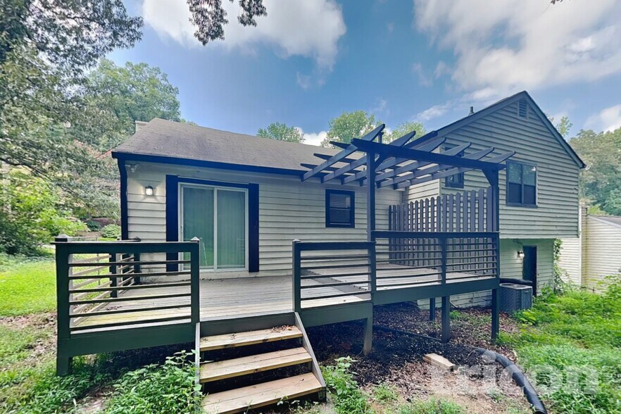 Building Photo - 278 Shalloway Dr NE