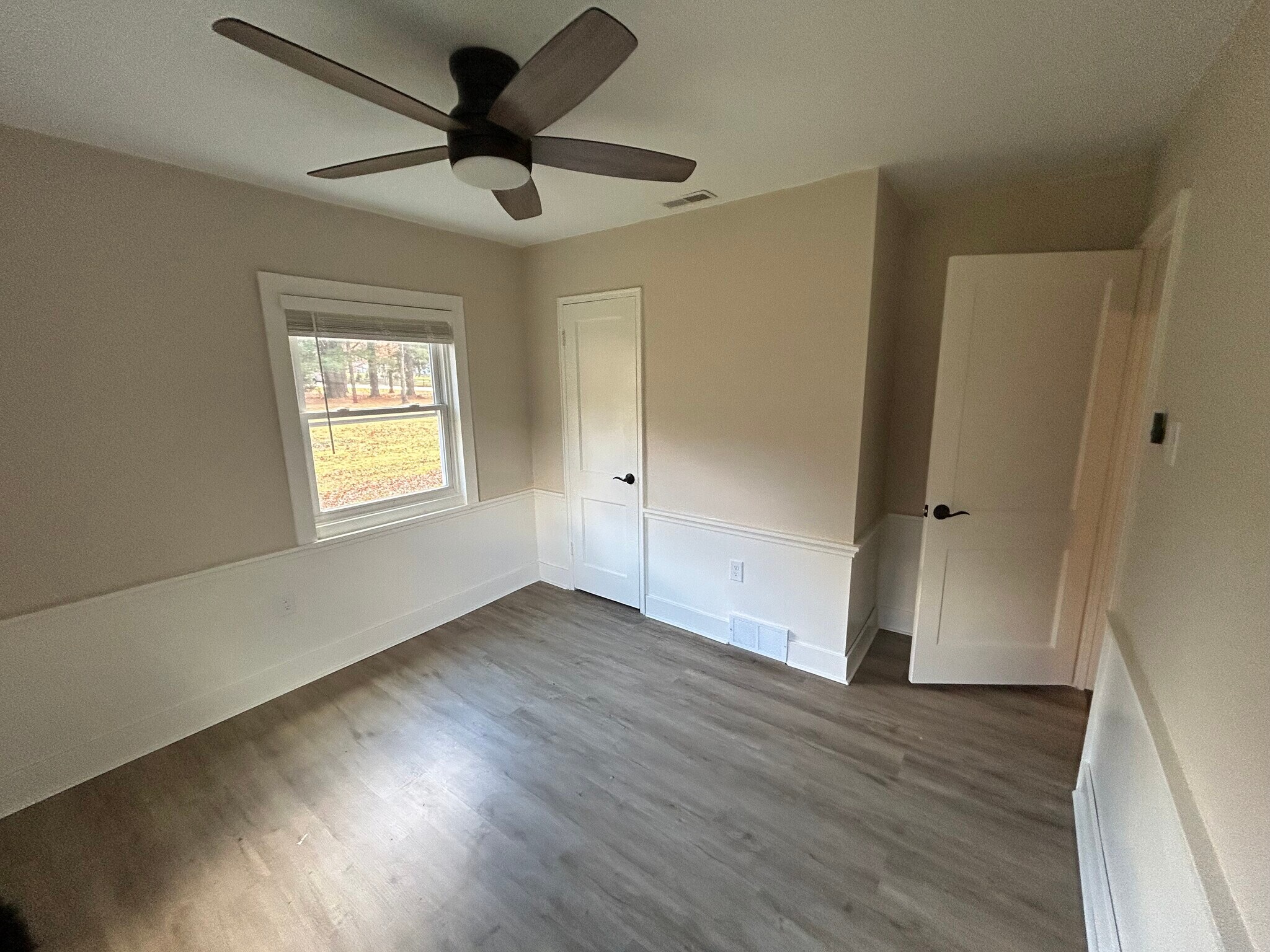 Building Photo - 4883 W Streetsboro Rd