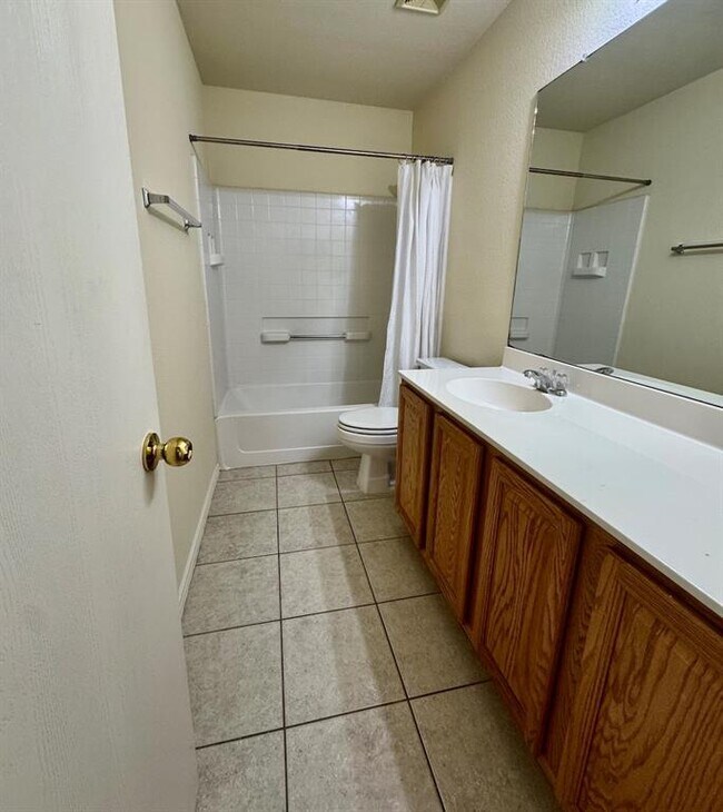 Building Photo - 137 Firewheel Cove