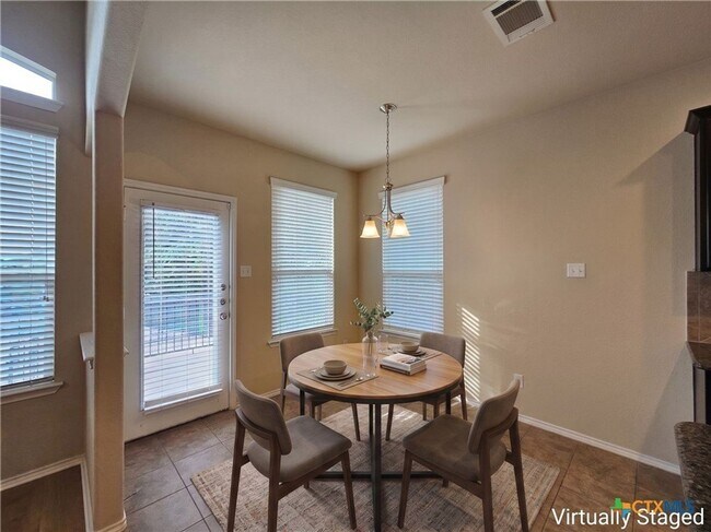 Building Photo - 7112 Cokui Dr