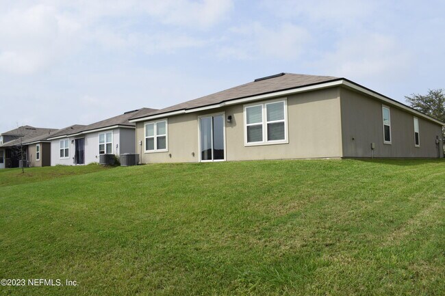 Building Photo - 3620 Sunfish Dr