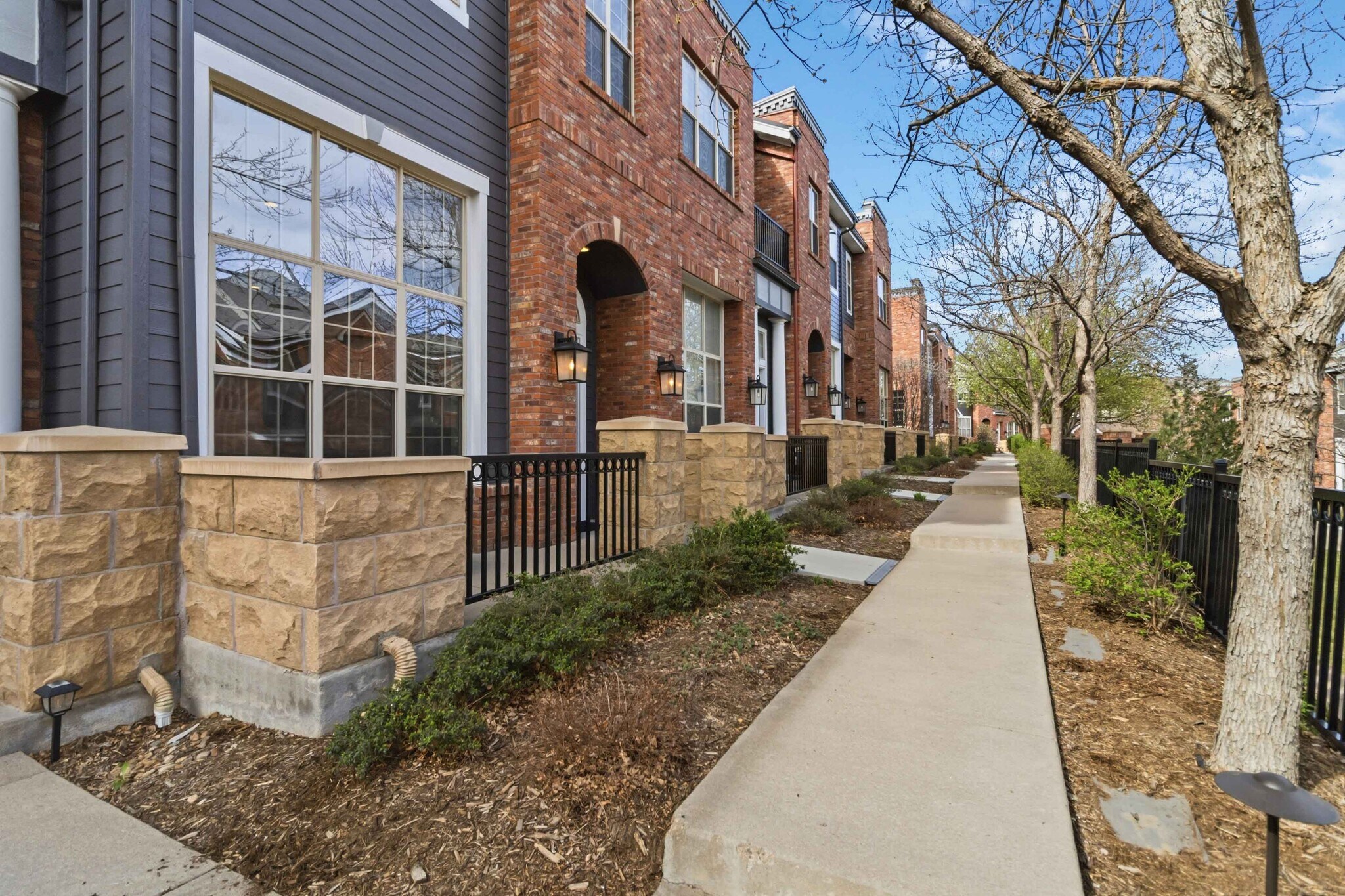 Building Photo - 9219 Kornbrust Cir