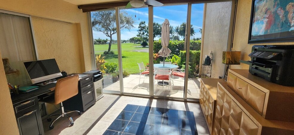 Building Photo - 1051 Foxfire Ln