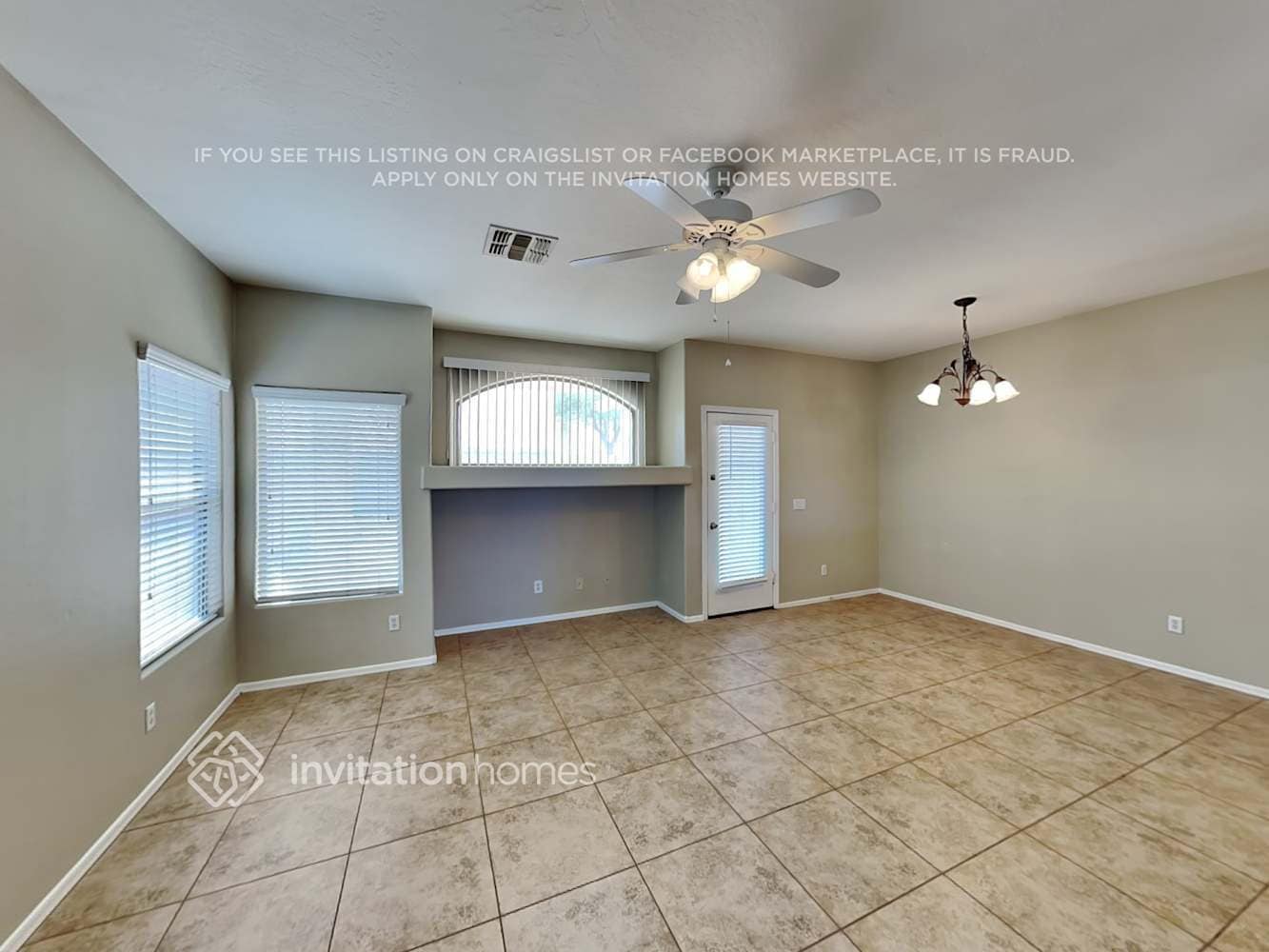 Building Photo - 12714 N 130th Ln