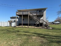 Building Photo - Claytor Lake 2 bedroom 1 bath apartment