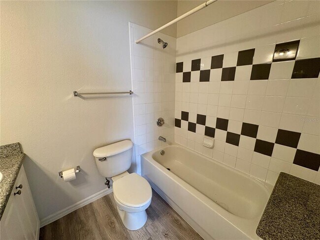 Building Photo - 7559 Plantation Cir