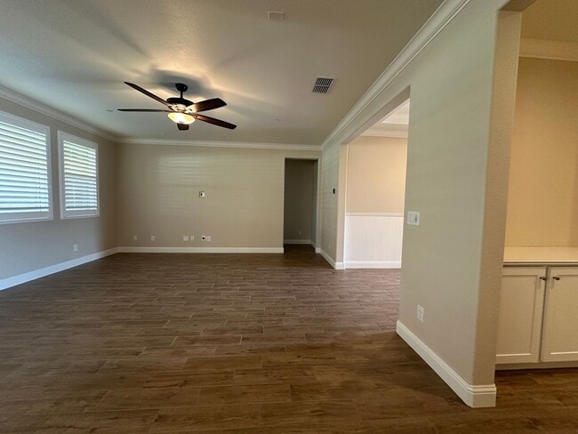 Building Photo - Impressive All Single Story 3 Bedroom, 2.5...