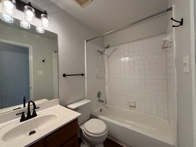 Building Photo - 4015 Desert Cir