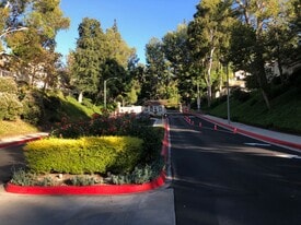 Building Photo - 22885 Hilton Head Dr