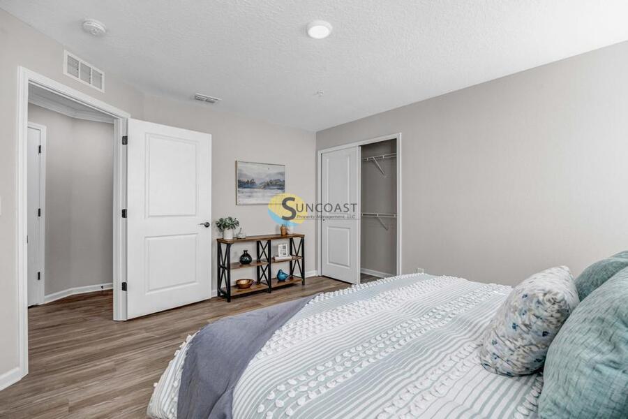 Building Photo - 1510 Yelford Cir
