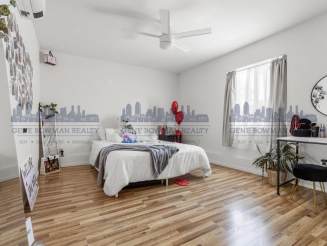 Building Photo - 5522 Dorothy Dr