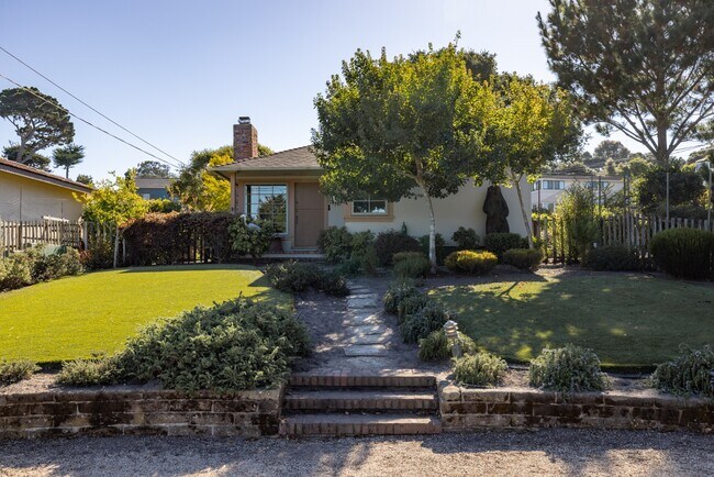 Building Photo - 969 Egan Ave