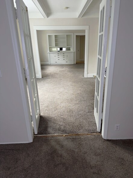 Building Photo - 3224 Irving Ave S