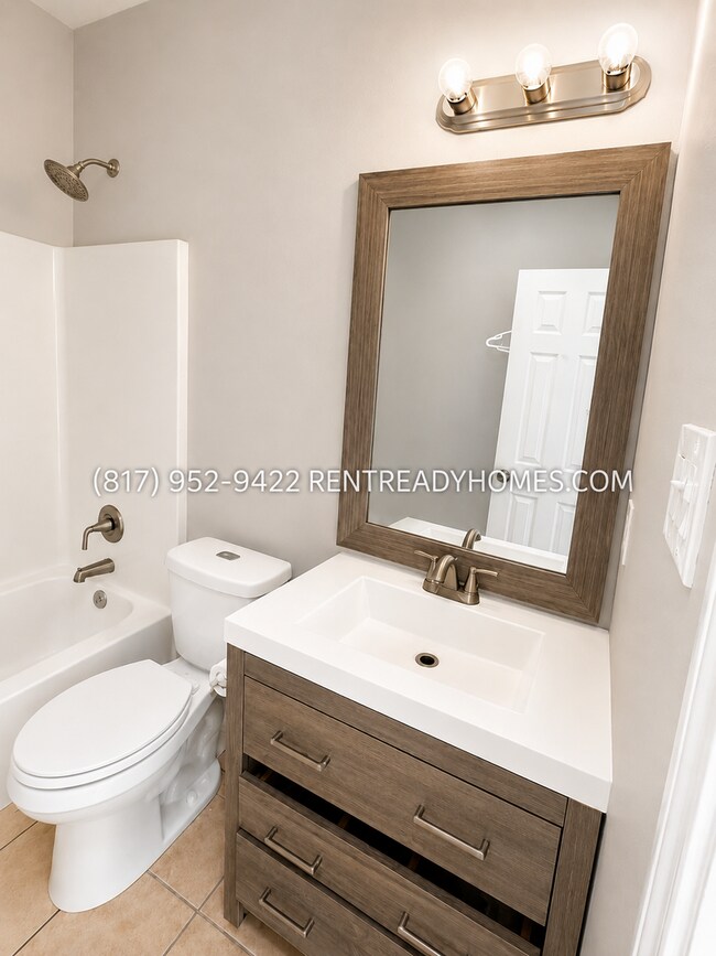 Building Photo - 3128 S Cherry Ln