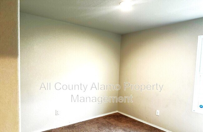 Building Photo - 10790 Giacconi Dr