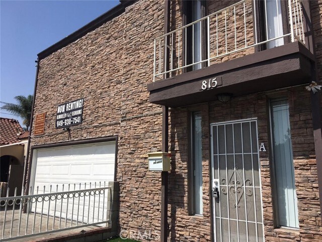 Building Photo - 815 N Rose Ave