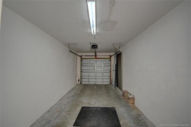 Building Photo - 44 SE Sedona Cir