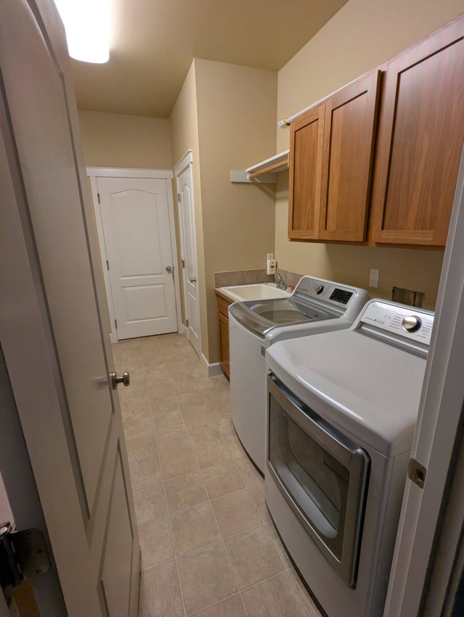 Indoor Utility Room - 9535 Piperhill Dr SE