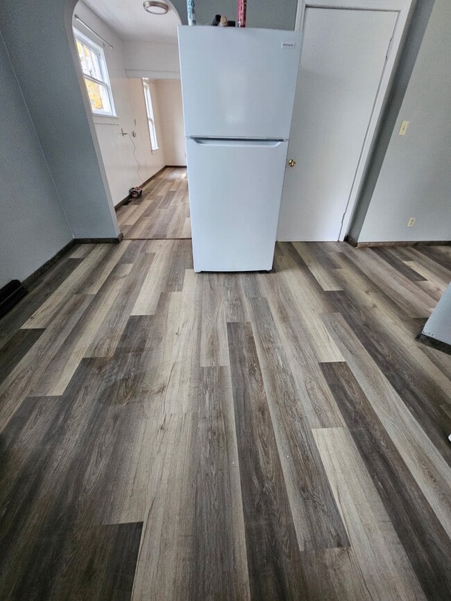 Building Photo - 1408 Ashmun St