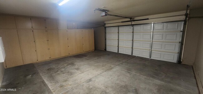 Building Photo - 20608 N 74th Ln