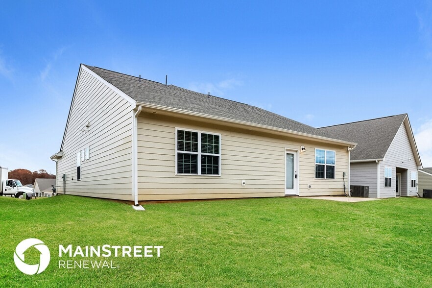 Building Photo - 140 White Apple Wy